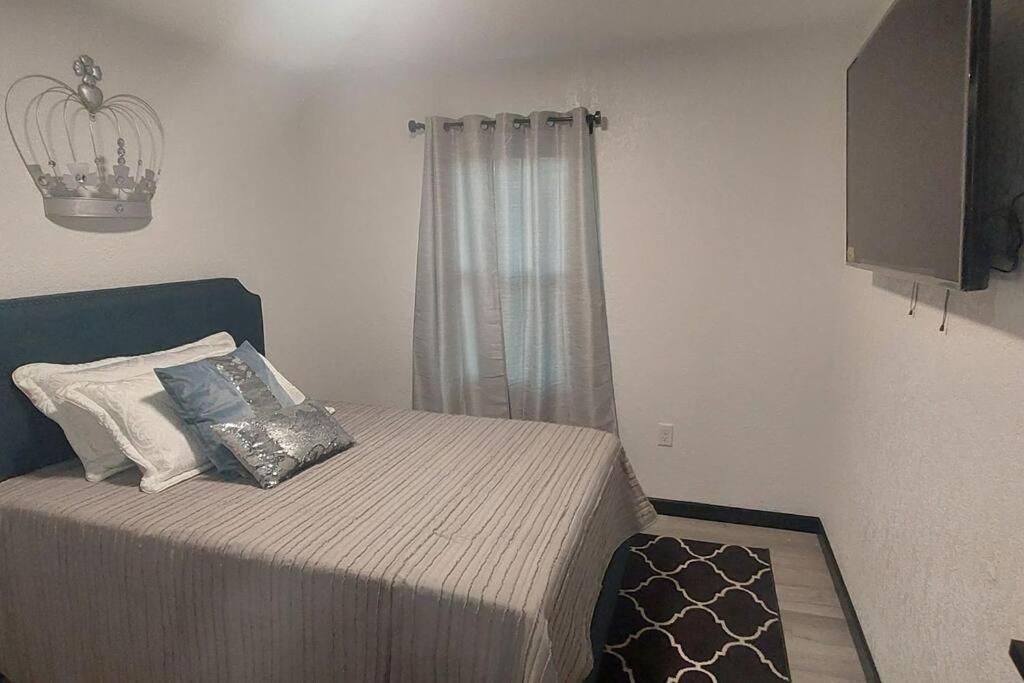 Bungalow Overlooking Lake Dora! タバレス エクステリア 写真